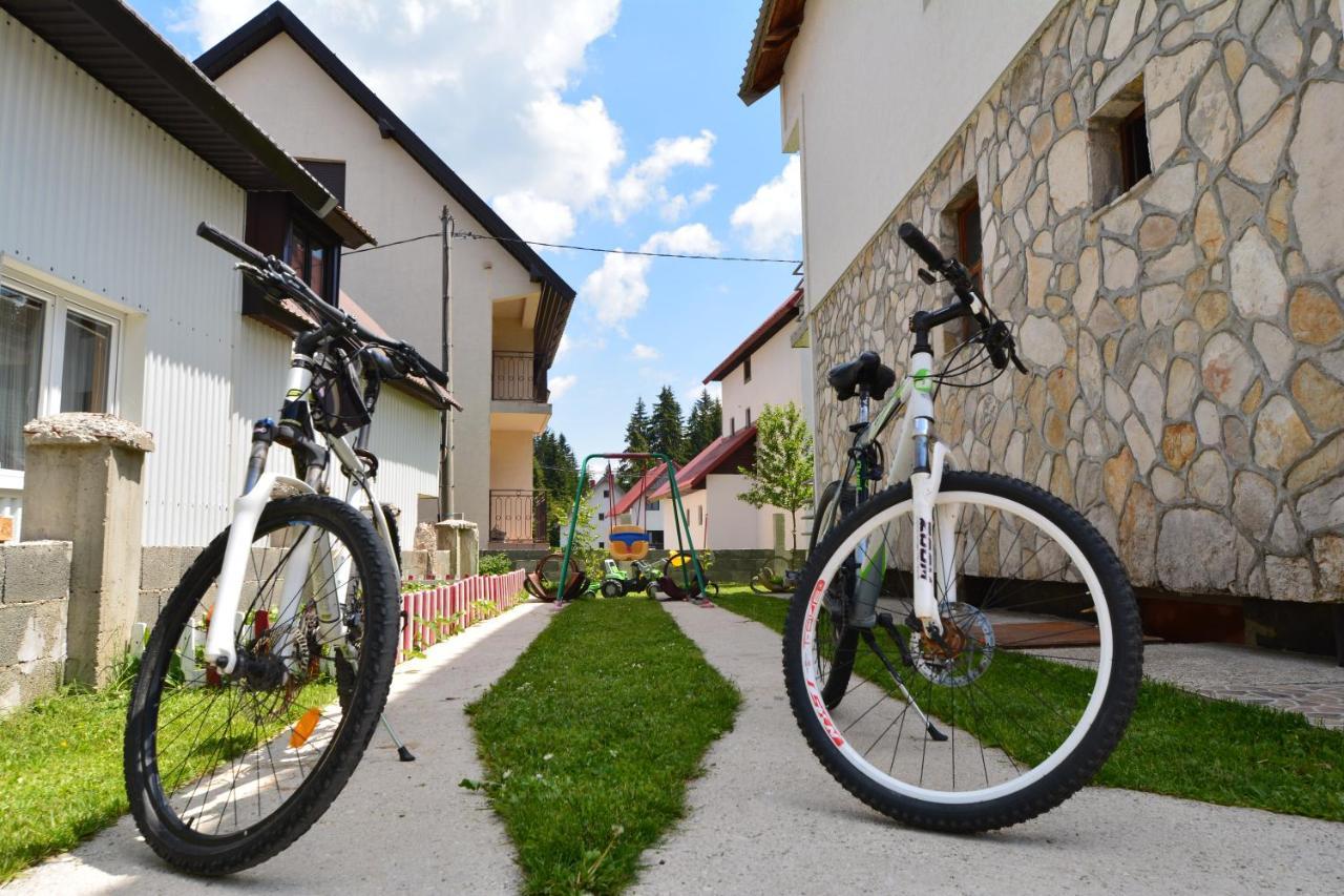 Mm Apartments Žabljak Buitenkant foto